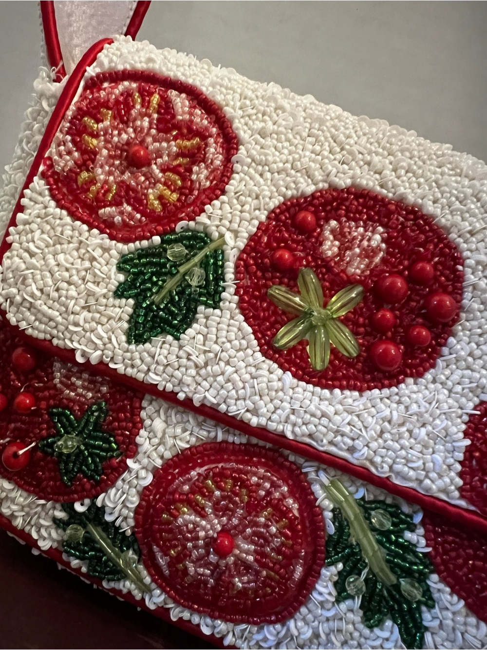 Embroidered Tomato Beaded Shoulder Bag - White & Red - Picture 4 of 5